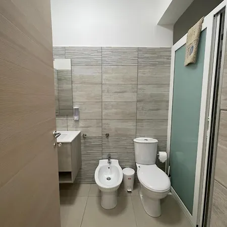 The Diamond Of Airport Guest house